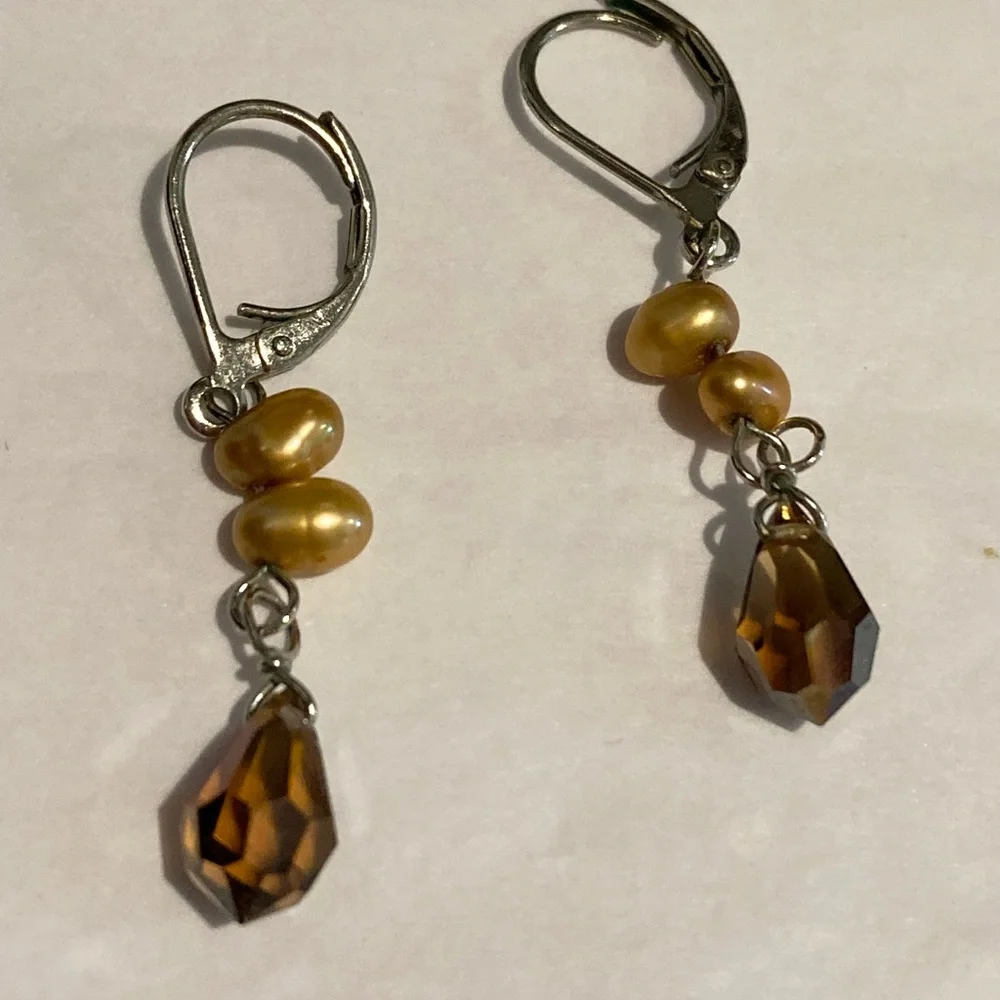 Earring. Beautiful - Picture 5 of 9